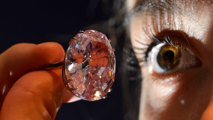 Enorme Diamant Moet 43 Miljoen Opleveren Op Veiling Buitenland Ad Nl