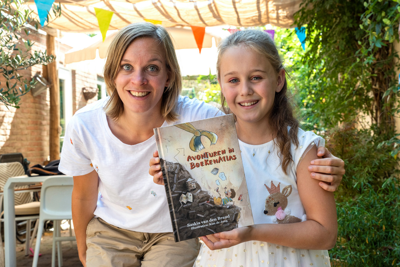 Roosendaalse schrijfster Saskia van den Brand heeft een hoofd vol verhalen ‘Een schrijver in de