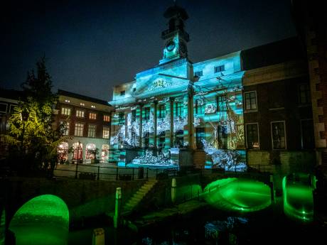 Dordrecht zet lichtprojecties Dwaalspoor weer aan