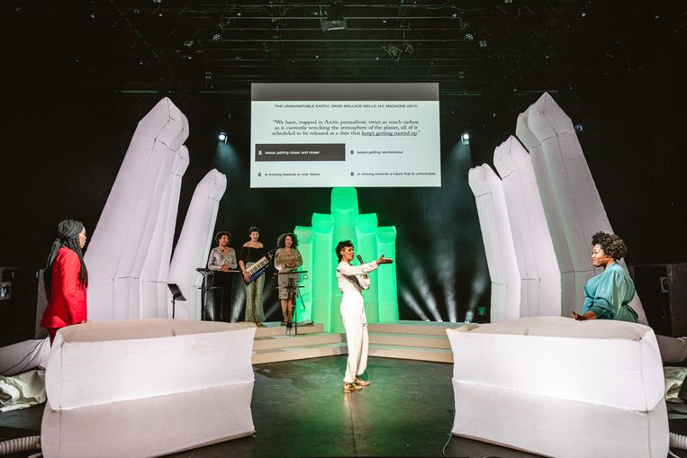 Theatervoorstelling 'Killjoy Quiz'. Beeld Michiel Devijver