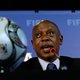 Zuid-Afrikaan Tokyo Sexwale wil FIFA-voorzitter worden