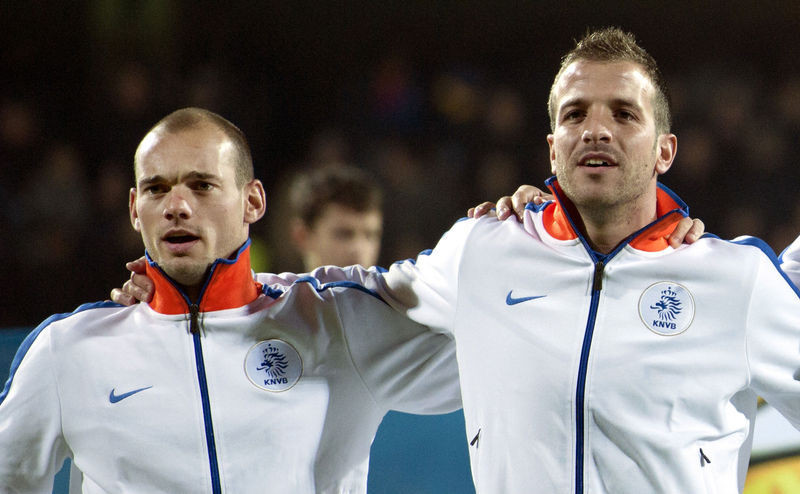 Van Der Vaart En Sneijder Zeer Kritisch Op Ajax Foto Ad Nl