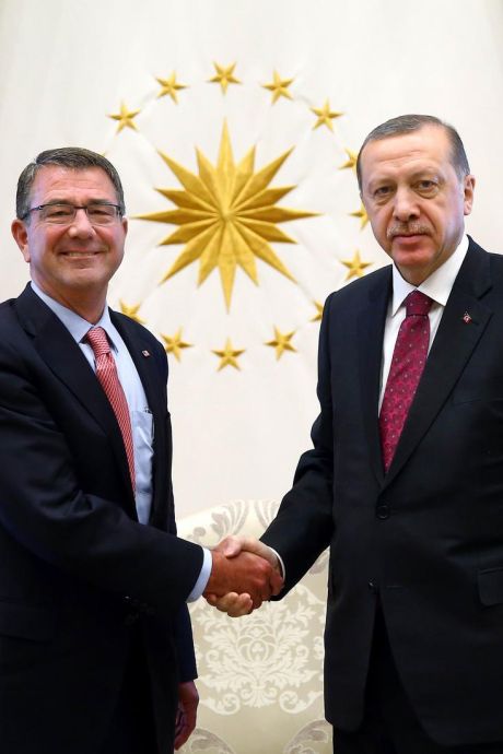 Washington et Ankara ensemble pour infliger une "défaite durable" à l'EI