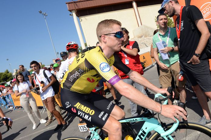 Steven Kruijswijk verloor kostbare tijd in de tweede etappe van de Vuelta.