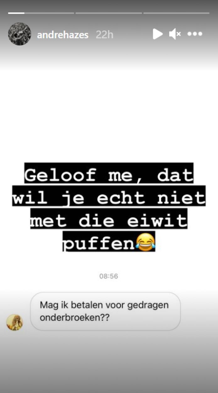 Fan vraagt André Hazes op Instagram om zijn gedragen onderbroek te kopen.