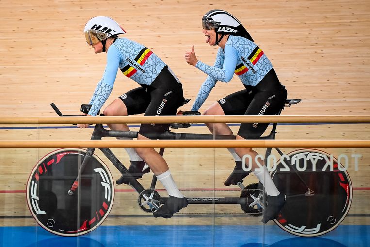 Anneleen Monsieur en Griet Hoet. Beeld BELGA