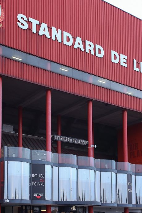 Des antennes de vaccination installées dans les stades du Standard et de Charleroi