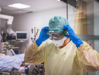 Kaap van 500 patiënten op intensieve zorg overschreden: “Veel personeel in de ziekenhuizen is doodvermoeid"