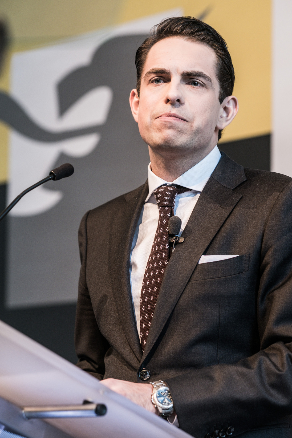 In België voert ook Vlaams-belang-voorzitter Tom Van Grieken een homovriendelijke koers. Beeld Bob Van Mol