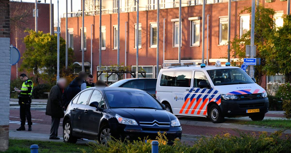 Scooter en auto botsen op elkaar in Vlissingen Walcheren pzc.nl
