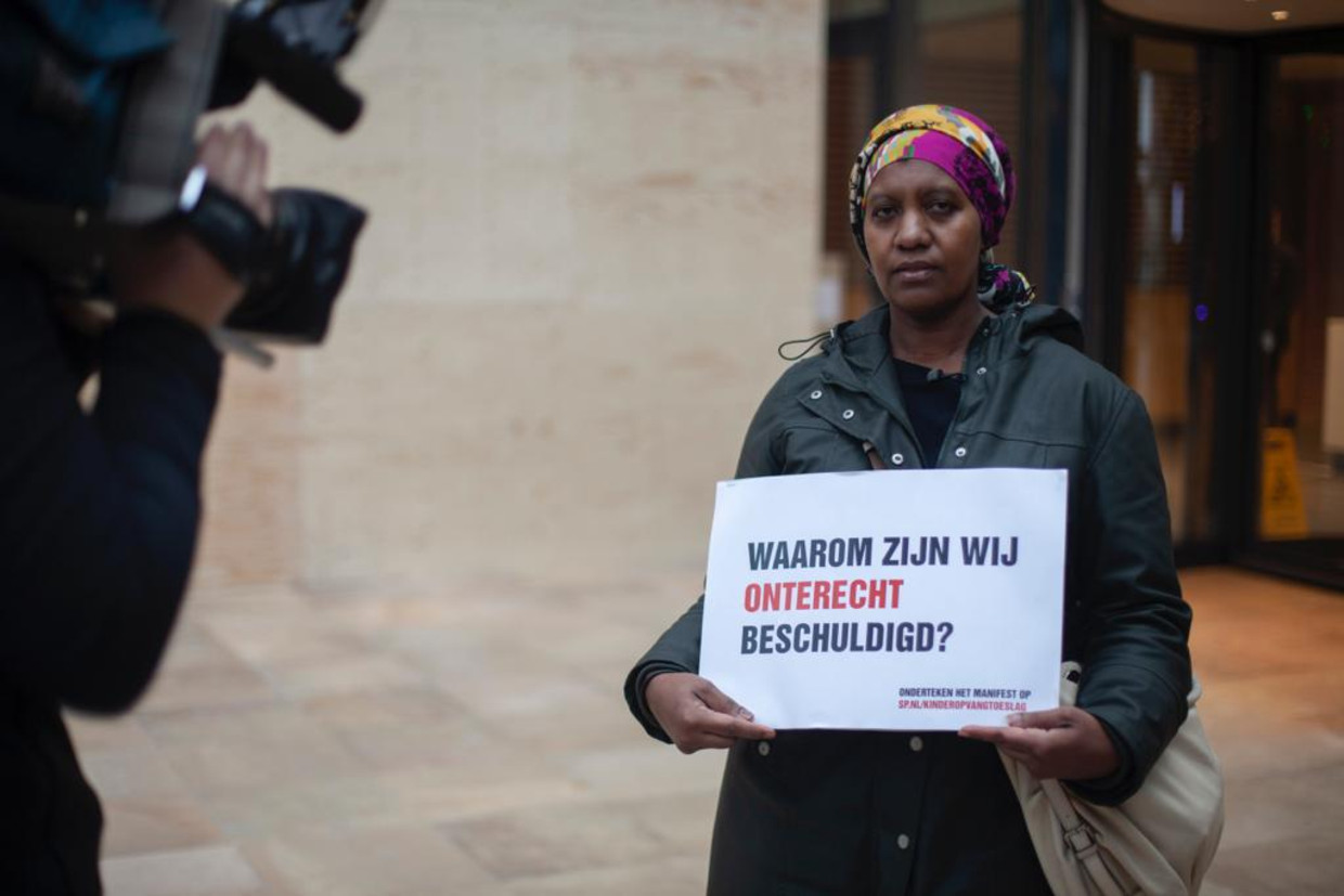 Maria Sanchez tijdens een protest van toeslagenouders. Beeld 