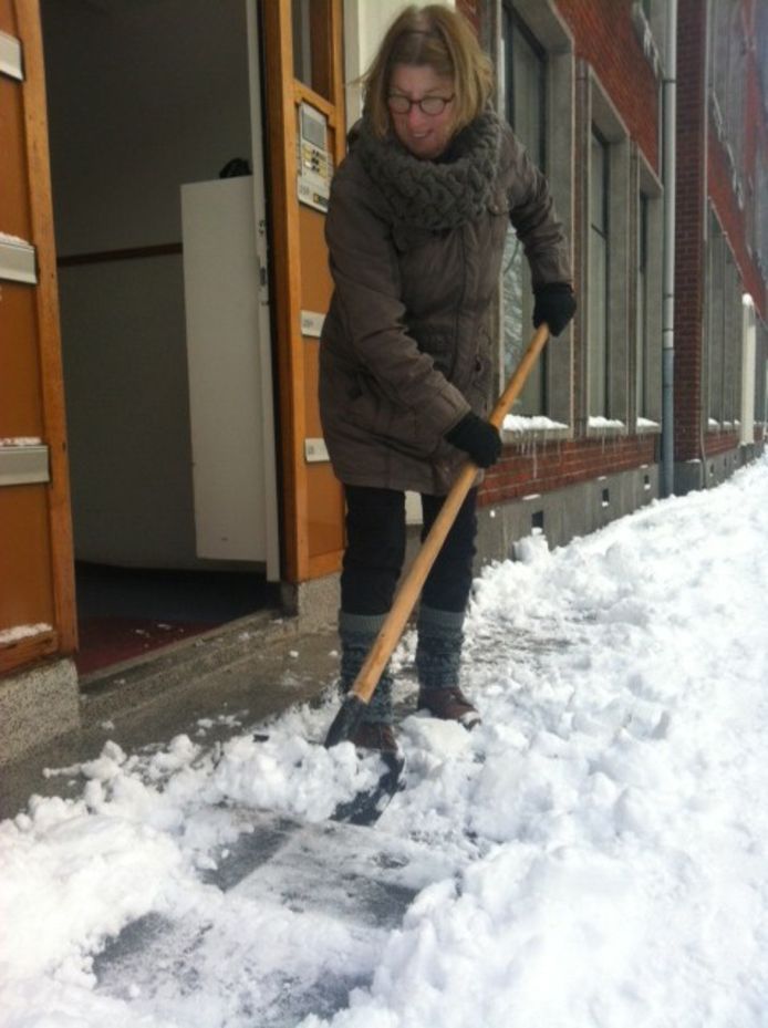 Waarom We Ons Besneeuwde Stoepje Beter Niet Kunnen Schoonvegen Winterweer Ad Nl
