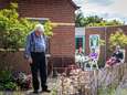 Buren van Gerard (84) toveren 's nachts stiekem zijn tuintje om: ‘Ik dacht: hoe kan dat nou?’