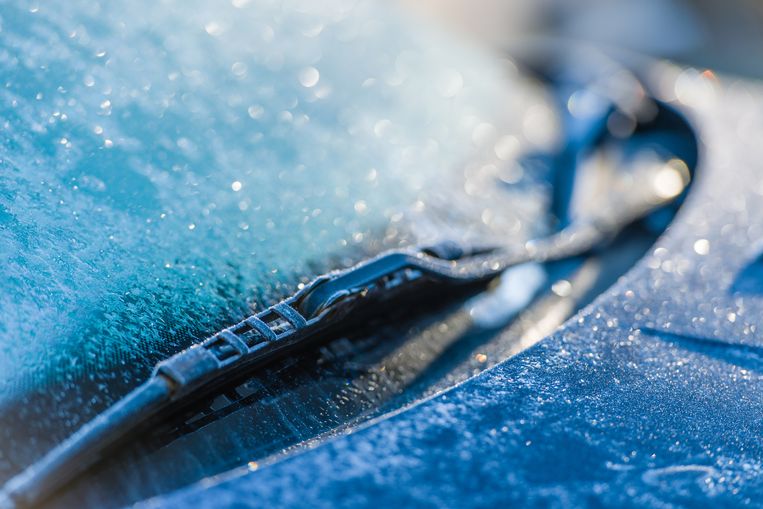 Waarom een zakje water dé oplossing is voor bevroren autoruiten Beeld Getty Images/iStockphoto