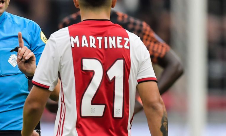 Dit zijn de nieuwe rugnummers van Ajax | Het Parool