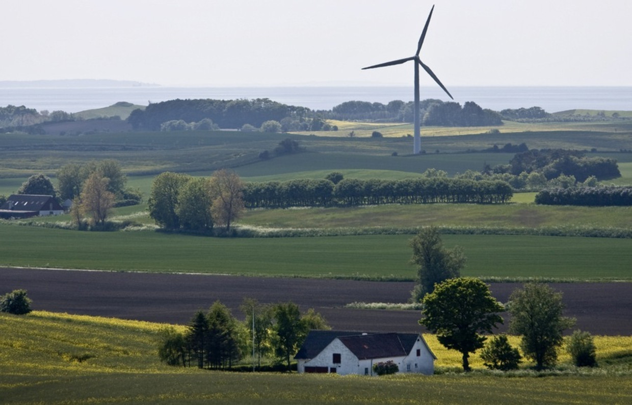Een windmolen op het Deense eiland Samso. Beeld reuters