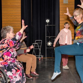 Dansen met parkinson of multiple sclerose: ‘Mentaal hebben we er nog meer aan dan fysiek’