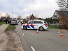 Automobilist schept meisje op fiets in IJsselmuiden, bestuurder aangehouden