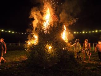 Minder dan de helft van de Vlaamse gemeenten organiseert nog traditionele kerstboomverbrandingen