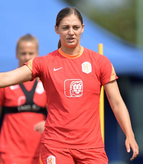 Aniek Nouwen vreesde voor einde EK na blessure: ‘Het deed zoveel pijn, dat had ik nog niet eerder gehad’