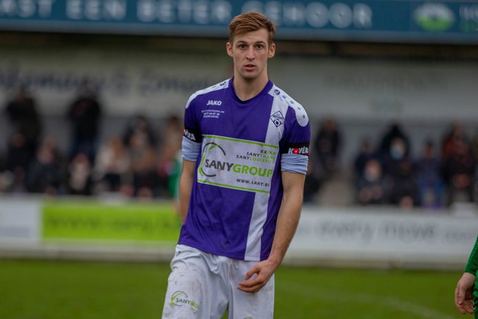 Jari Verschoren had met twee doelpunten een groot aandeel in de 3-2-zege van Berlaar-Heikant tegen Beringen.