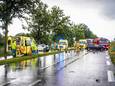Augustus vorig jaar kwam een zwarte Golf (rechts) op de provinciale weg Helmond-Someren op de verkeerde baan en raakte een tegemoetkomende Suzuki (links) frontaal. Inzittenden daarvan raakten zwaargewond