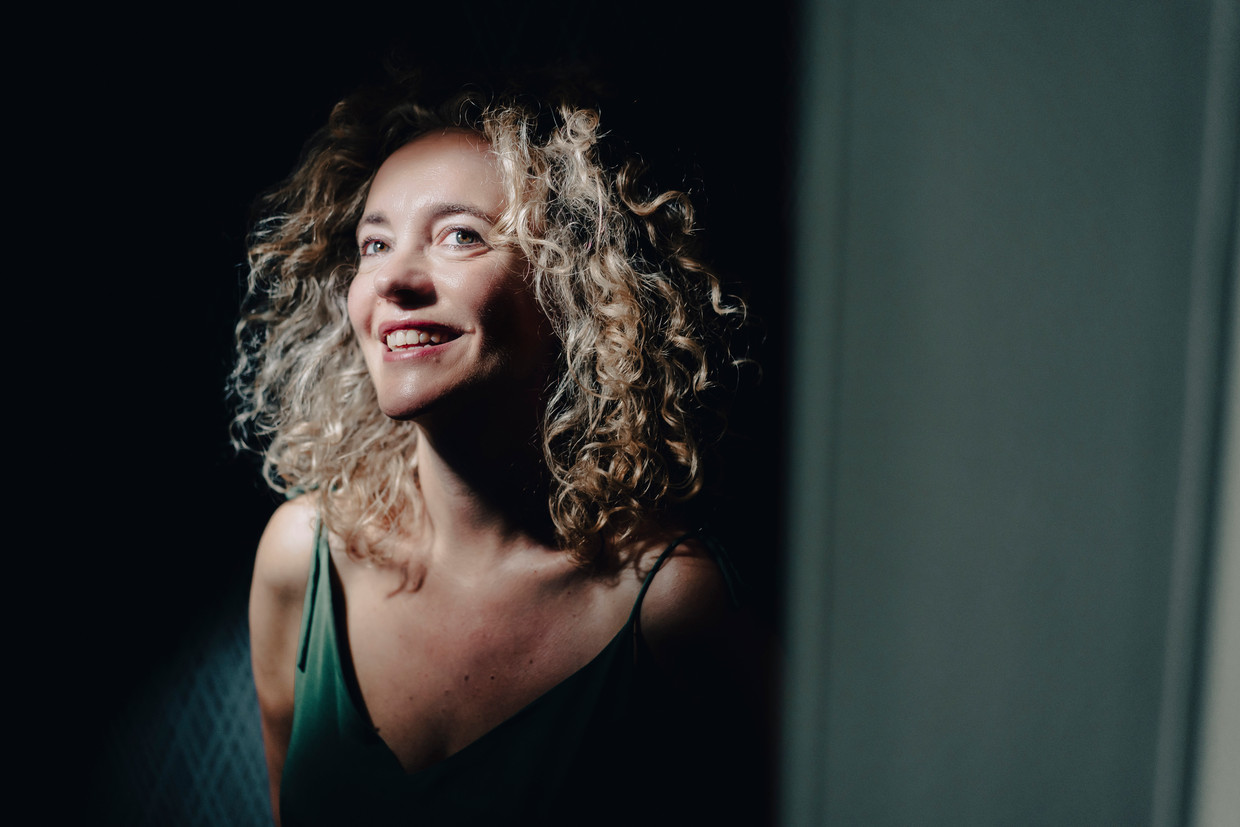 Nele Bauwens: 'Mijn passie is mijn rusteloosheid. Vaak wordt dat als problematisch gezien, maar mij geeft dat de vrijheid om te doen wat ik doe.' Beeld © Stefaan Temmerman