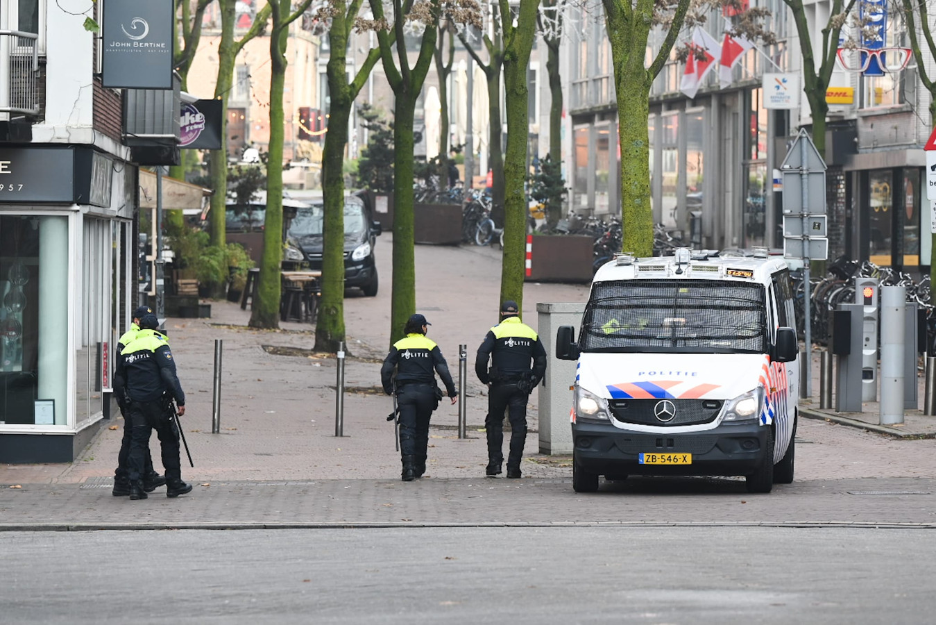 Politie in centrum van Nijmegen.