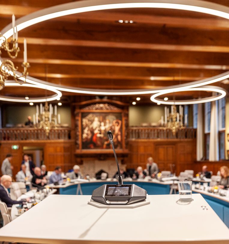 Provinciale Staten vergaderen in het provinciehuis aan het Martinikerkhof in Groningen. Beeld Harry Cock / de Volkskrant
