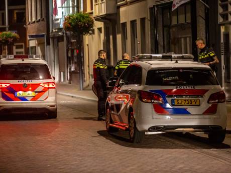 Twee mannen uit Roosendaal (26 en 33) aangehouden na zware mishandeling in woning