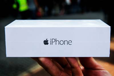 Waarom je die iPhone XS toch koopt. 'Hogere prijs maakt hem juist populairder'