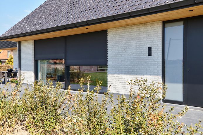 Install outdoor sunscreen, such as venetian blinds, screens, awnings, and outdoor slats or shutters, to keep the sun out.