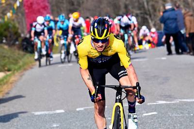 Victoire d’étape et maillot jaune: coup double de Primoz Roglic sur le Paris-Nice