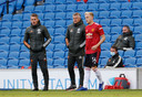 Donny van de Beek (r) samen met Ole Gunnar Solskjaer (m).