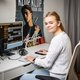 Deze jonge fans zijn helemaal klaar voor het concert van Antoon (20): ‘Ik verwacht vooral meisjes die gillen en meezingen’