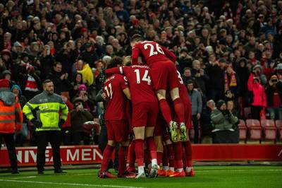 7-0! Liverpool verkoopt aartsrivaal Manchester United een ongezien pak slaag