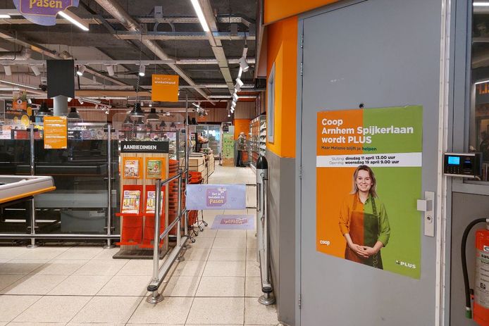 Plus bouwt zeventig Coop-winkels niet om, maar zet ze in de verkoop ...