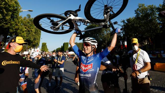 La Belgique à la fête jusqu’au bout: Philipsen s’impose sur les Champs-Élysées, Vingegaard remporte le Tour