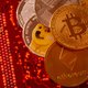 Cryptocrash doet op 24 uur tijd 200 miljard dollar verdampen: wat is er gebeurd?
