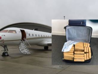 Britse autoriteiten ontdekken halve ton cocaïne in privéjet, goed voor bijna 57 miljoen euro