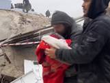 Vader vindt overleden baby terug na aardbeving in Syrië