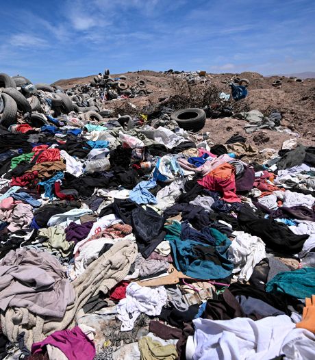 Vêtements, voitures et pneus: l’écosystème unique du désert d’Atacama menacé par nos déchets