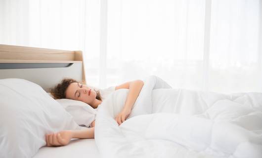 Slaapexpert legt uit: zó heeft perfectionisme invloed op je slaap 
