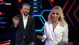 Julie stelt co-host Game Of Talents Tijl Beckand voor