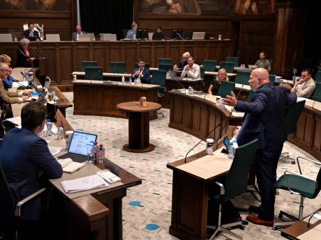 Peiling: Leefbaar Rotterdam veruit de grootste, D66 tweede partij