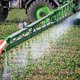 Milieubewegingen dagen Vlaamse regering voor rechter vanwege pesticidebeleid