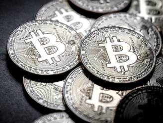 Bitcoin zakt opnieuw tot 10.000 dollar