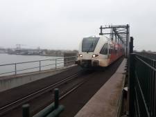 Storing Baanhoekbrug verholpen: treinen tussen Dordt en Sliedrecht rijden weer