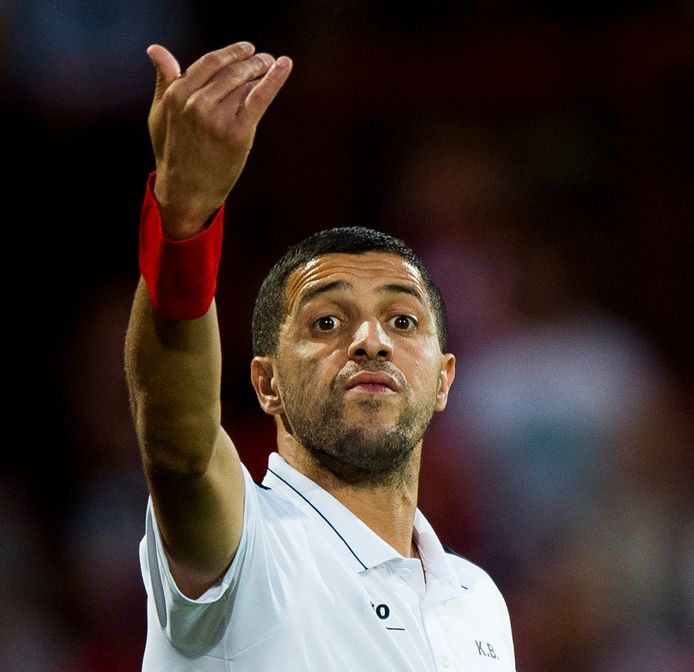 Fluks Kortrijk laat geen spaander heel van Westerlo, Bob ...