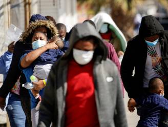 VS deporteren tientallen asielzoekers naar Mexico ondanks deal